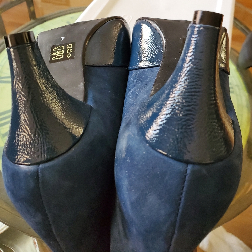 Booties - Picture 4 of 5